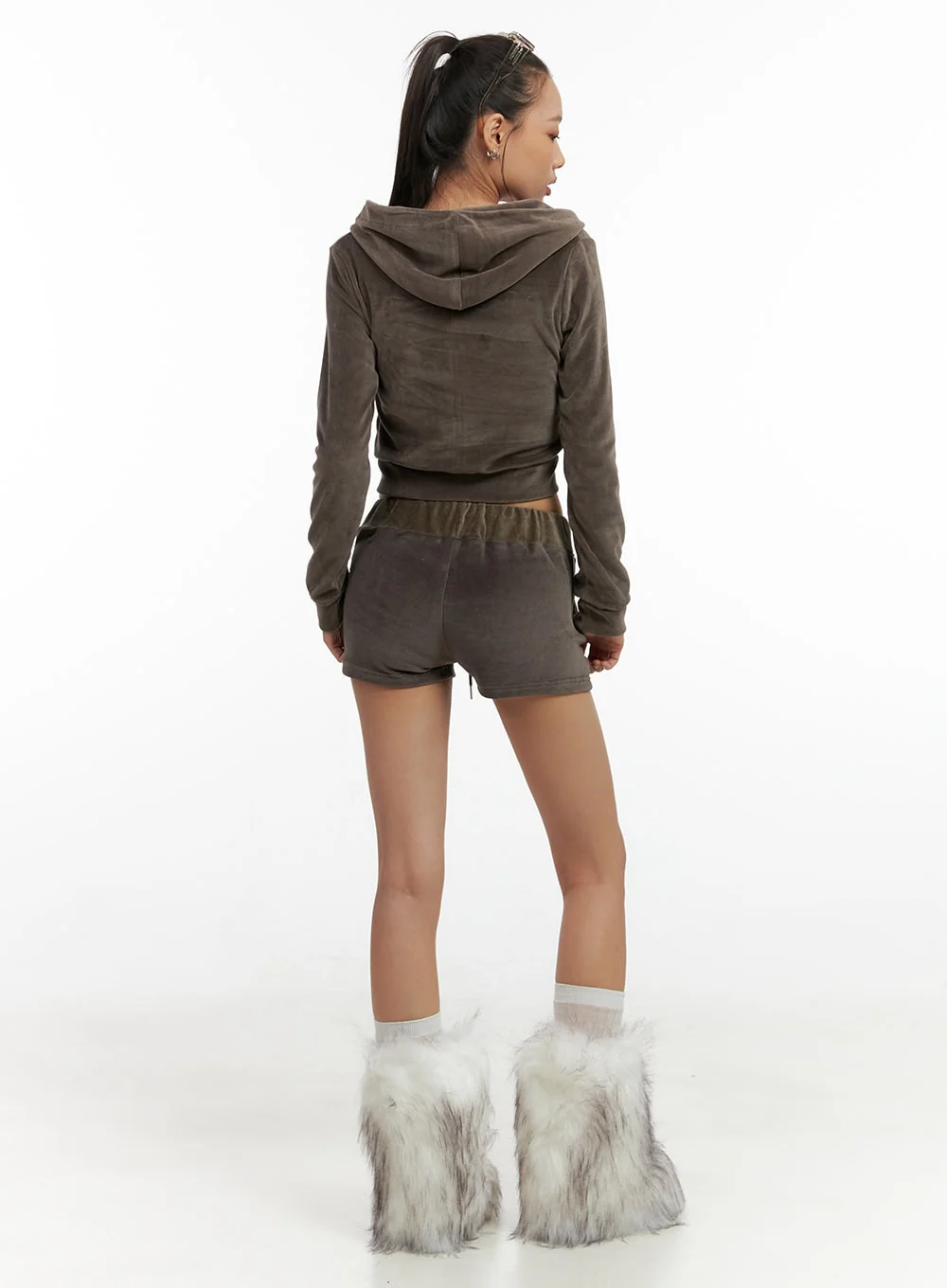 Solid Velvet Crop Hoodie CO424 - Image 7