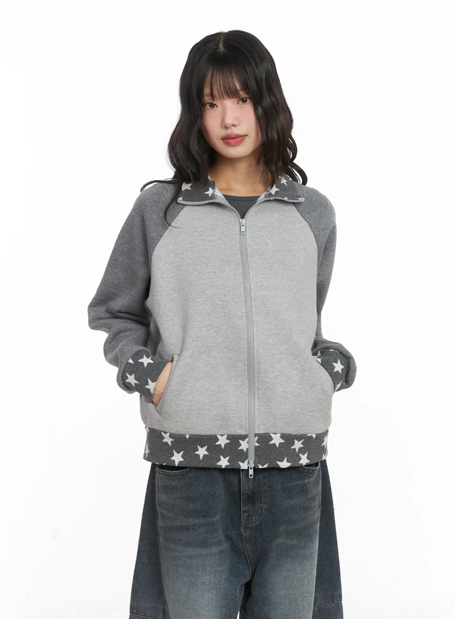 Star Graphic Sweatshirt CJ501 - Image 3