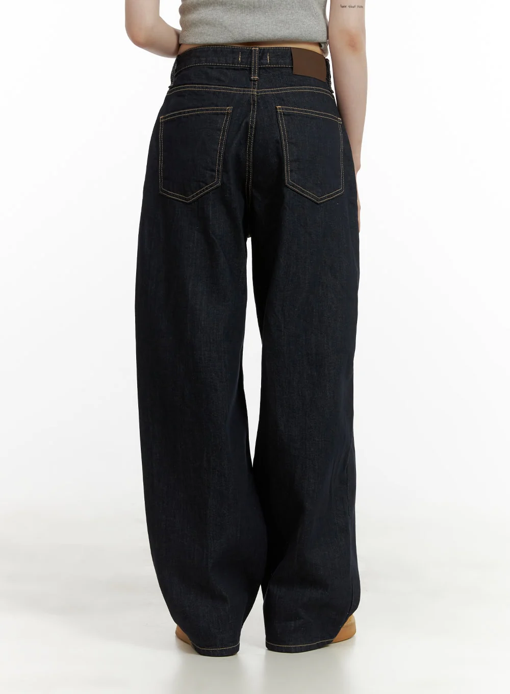 Stitch Detail Baggy Jeans CU410 - Image 5