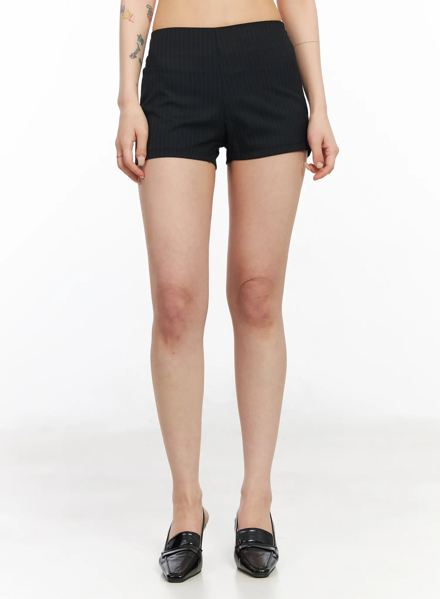 Striped Tailored Mini Shorts CM517 - Image 2