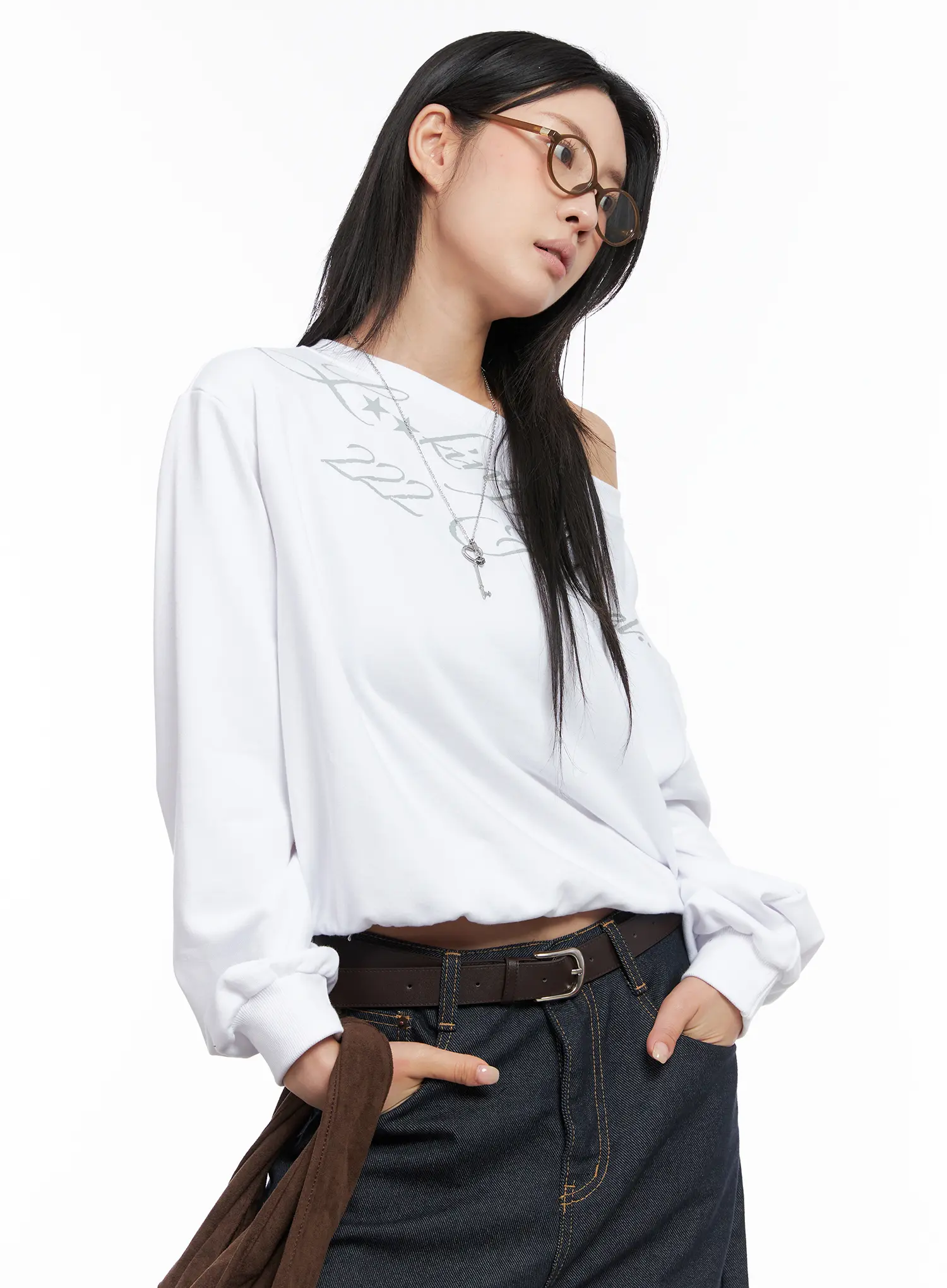 Text Print Off-Shoulder Sweatshirt CO508
