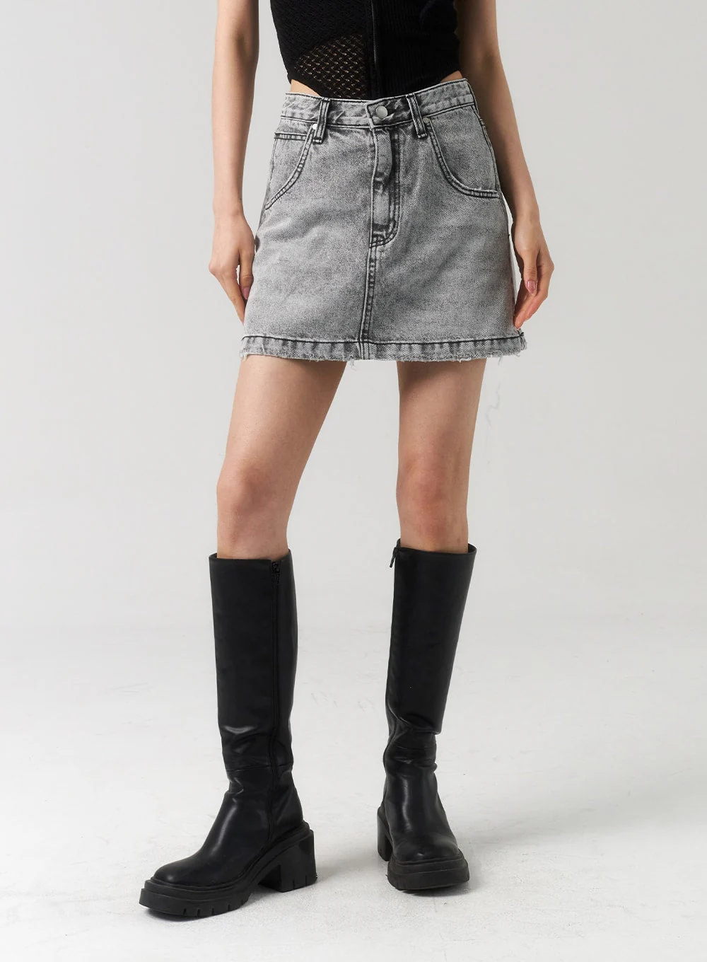 Thin Strap Cropped Top CU320 - Image 11