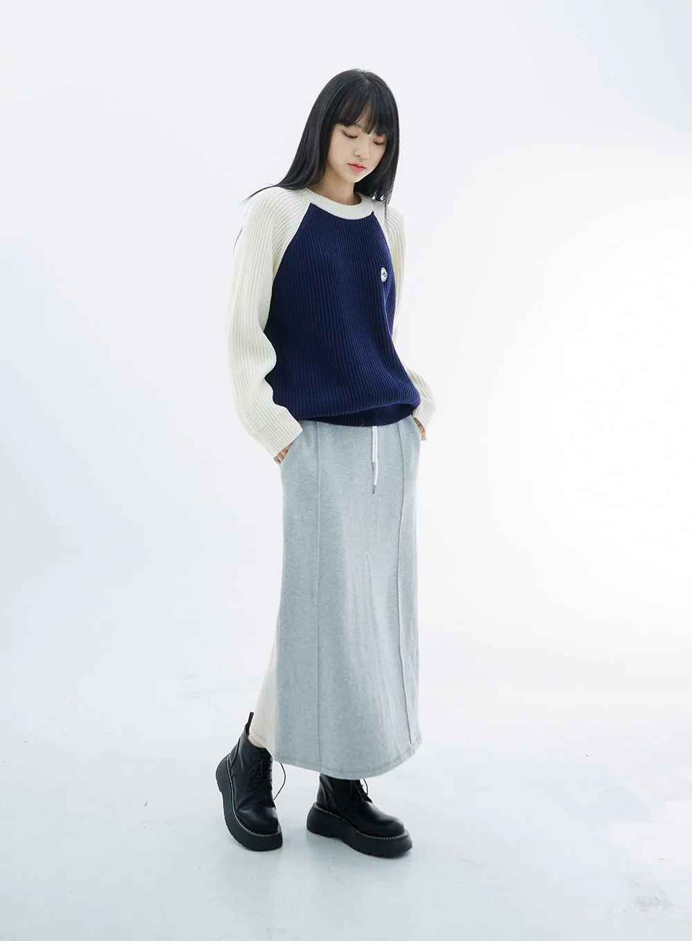 Two Color Knit Sweater OS27 - Image 4