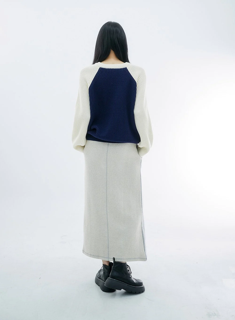 Two Color Knit Sweater OS27 - Image 8