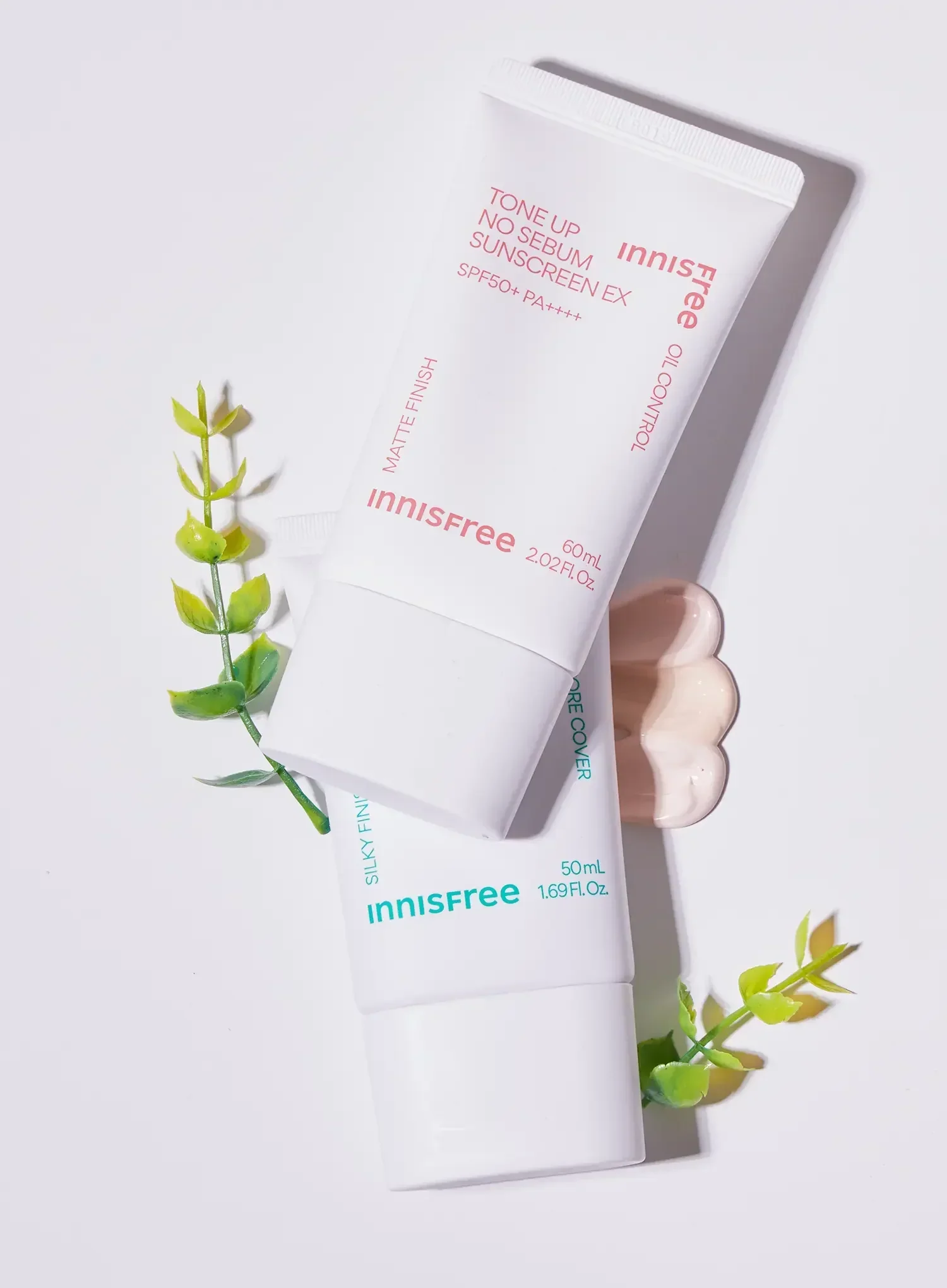 UV Active Poreless Sun Screen (SPF50+ PA++++) (50ml) - Image 2