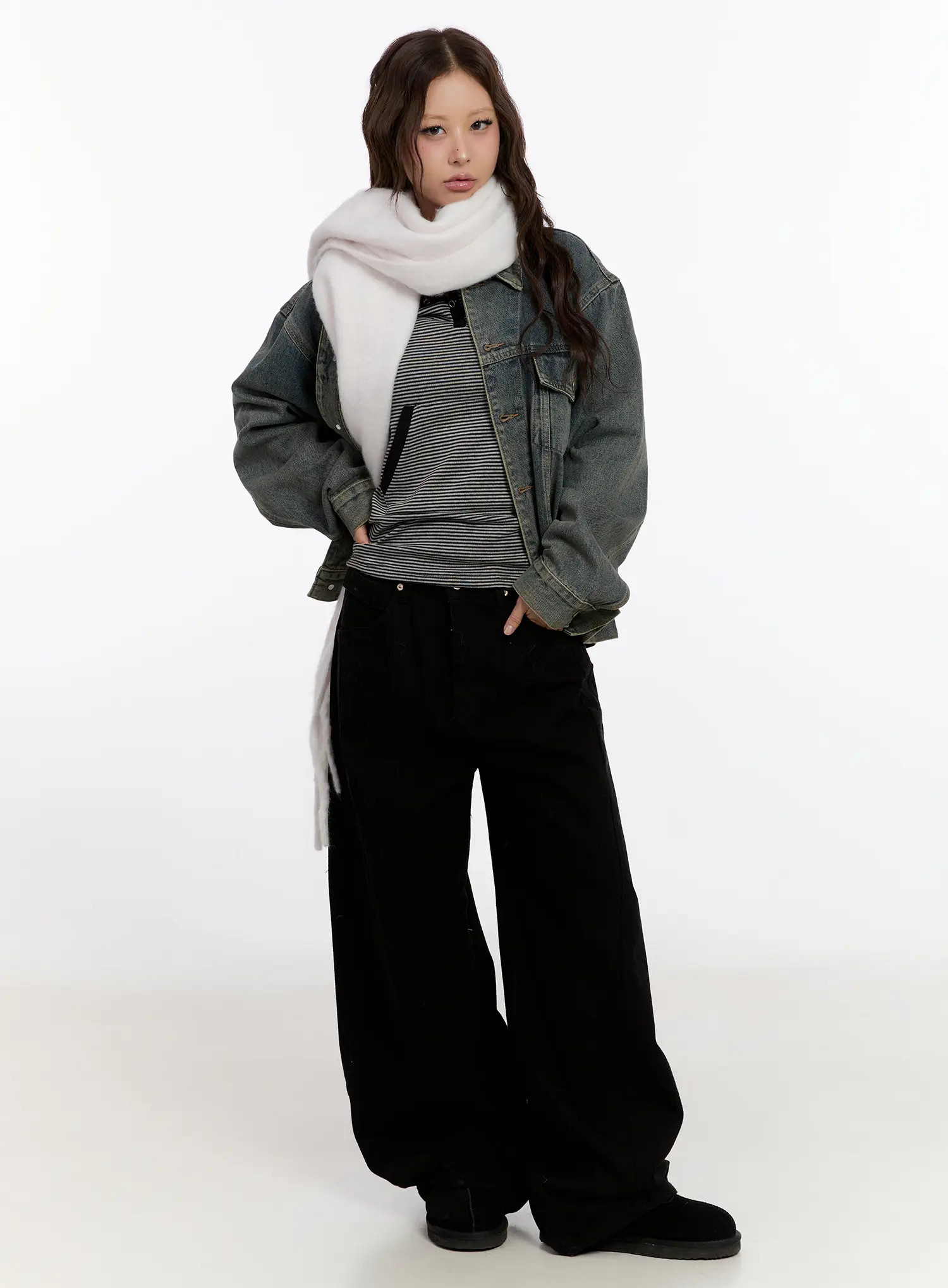 Vintage Oversized Denim Jacket CN527 - Image 4