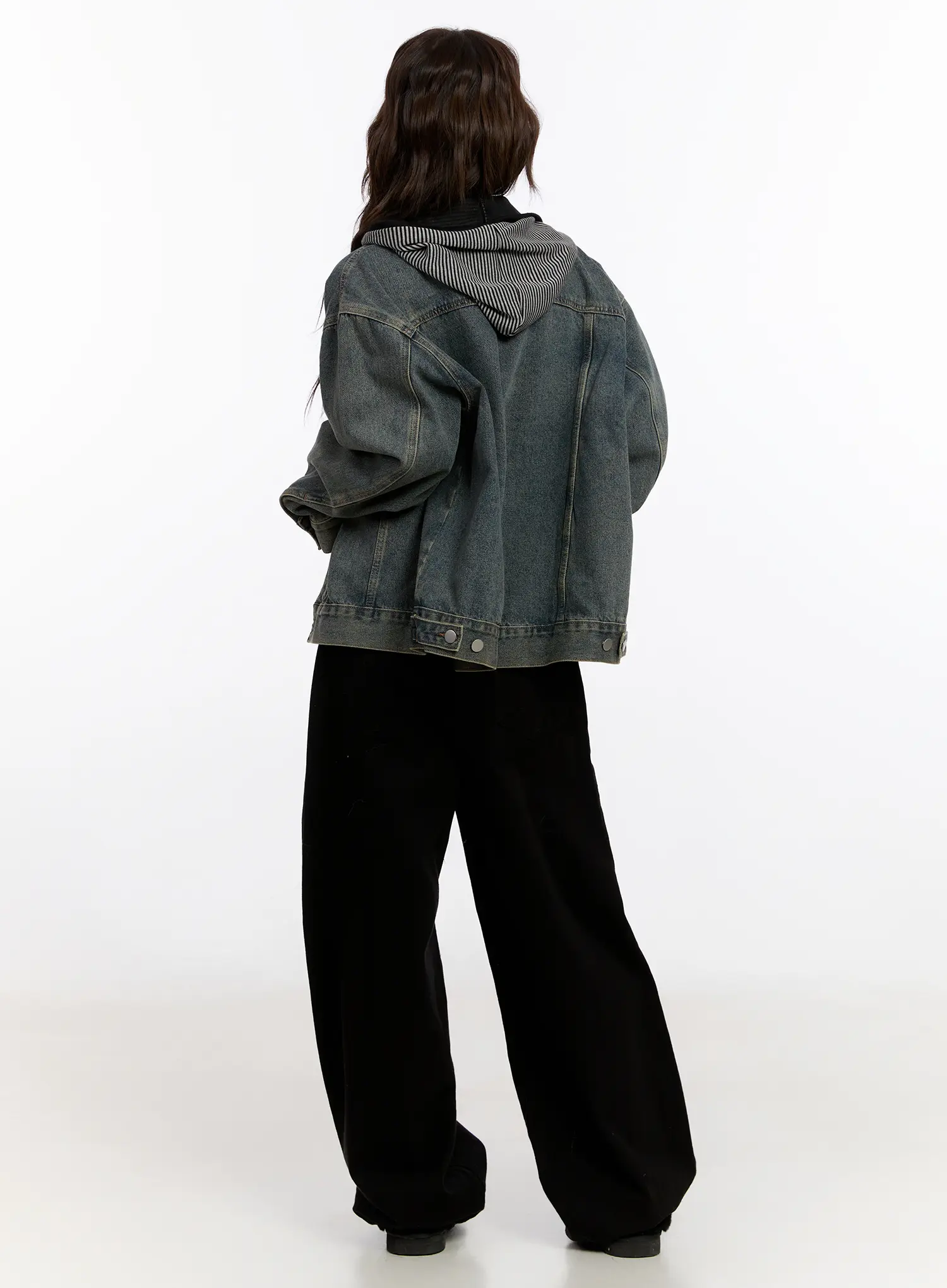 Vintage Oversized Denim Jacket CN527 - Image 9