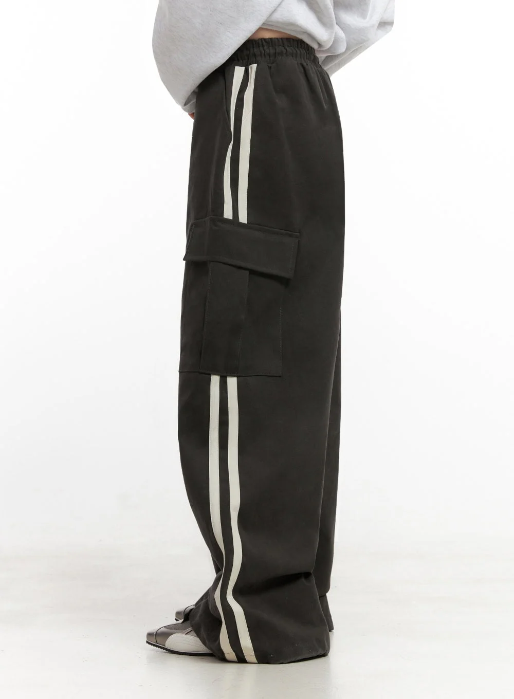 Wide-Fit Cargo Pocket Pants IN427 - Image 5