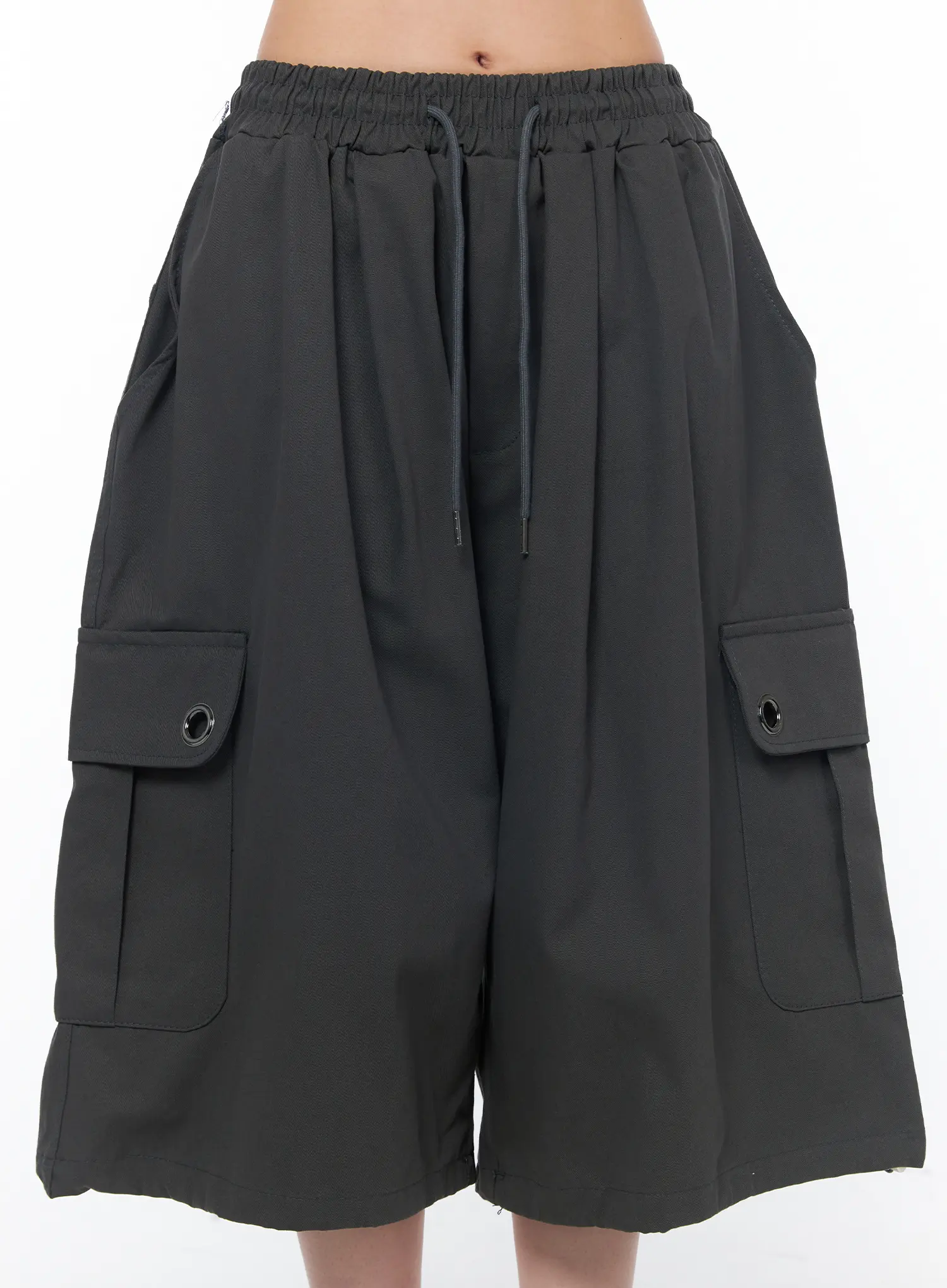 Wide Leg Cargo Shorts CA524 - Image 9